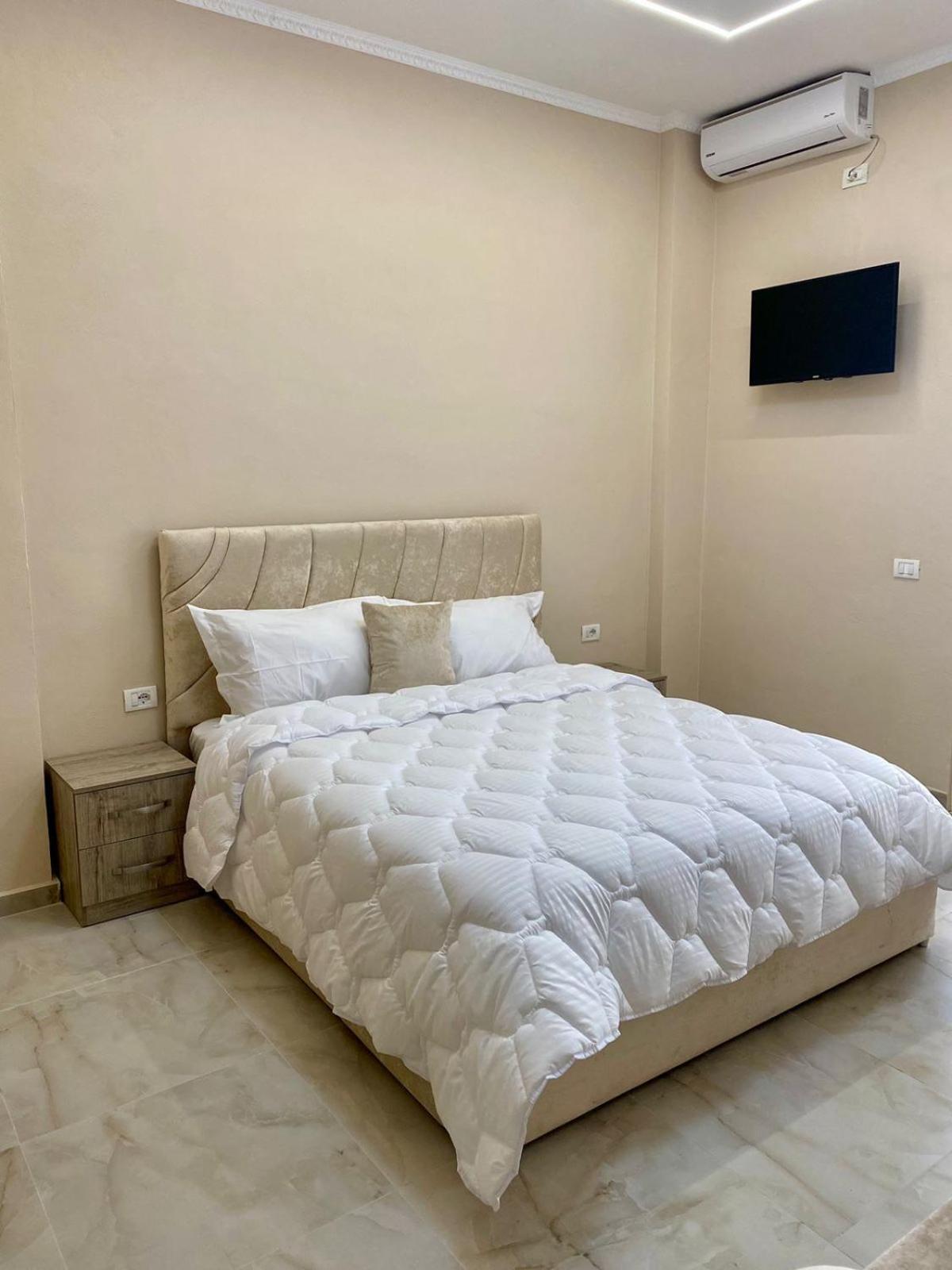 Troy Aparthotel Durrës 外观 照片