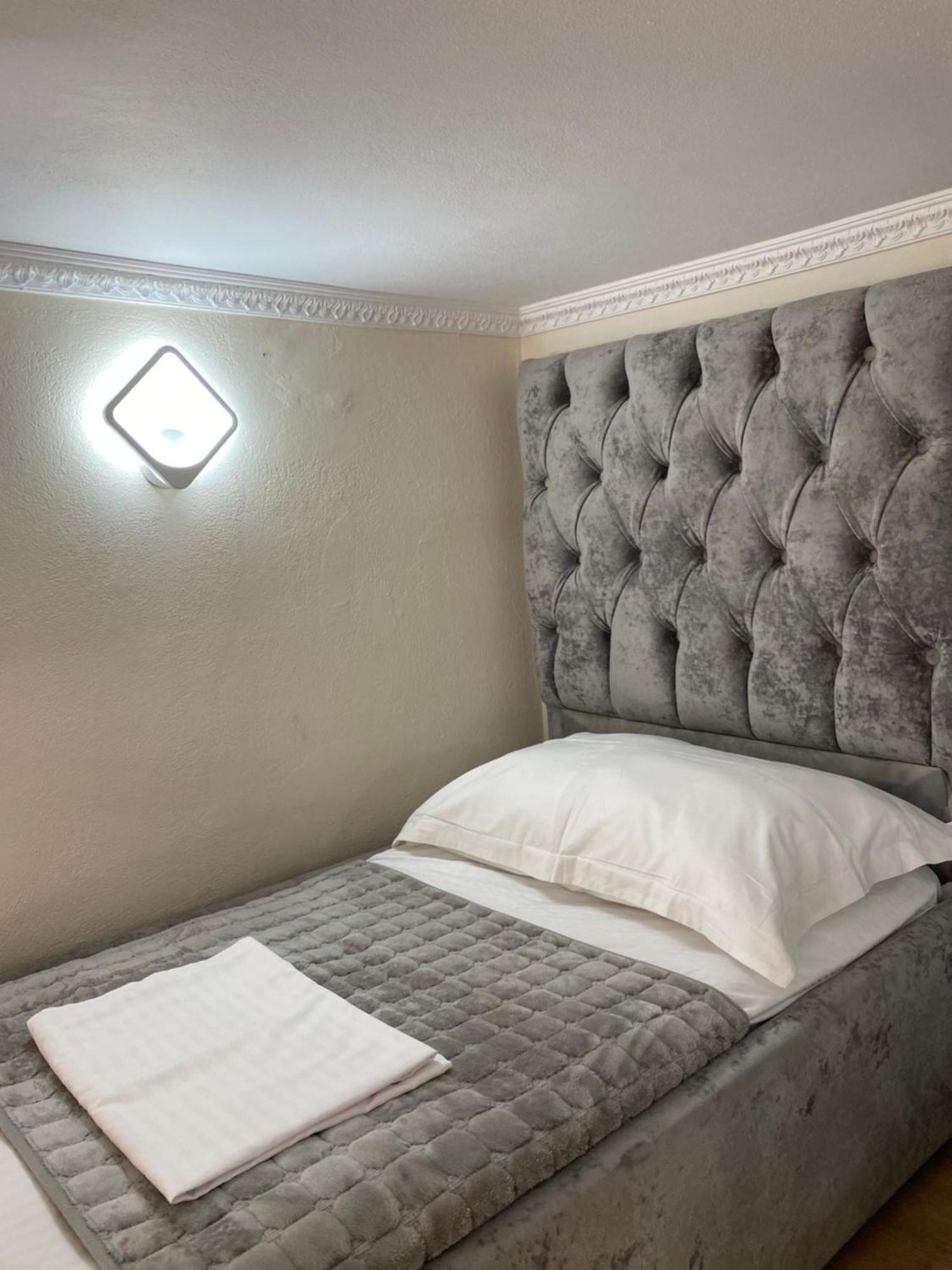 Troy Aparthotel Durrës 外观 照片